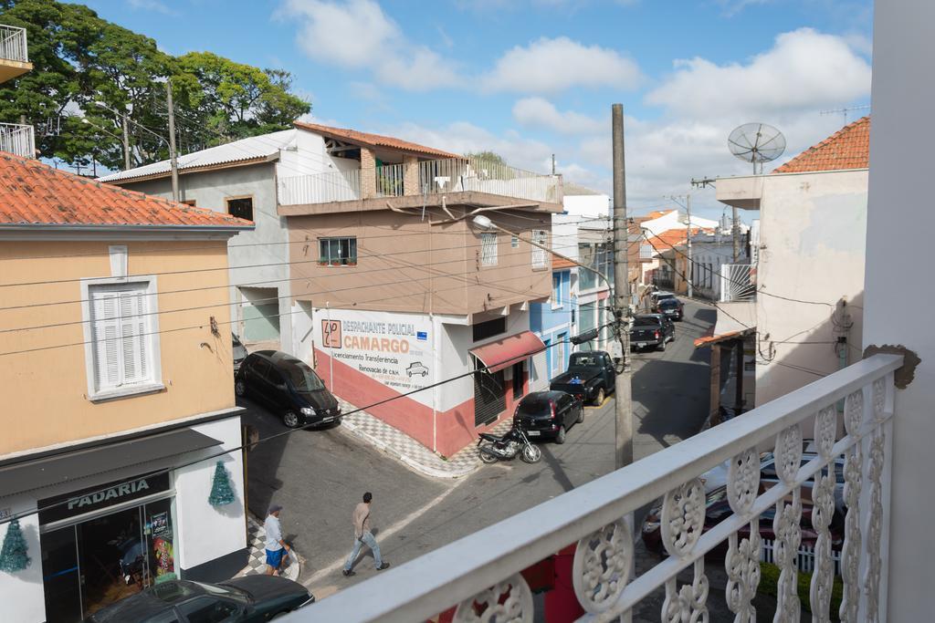 Hotel Pousada Lourenco Nazaré Paulista Exterior foto